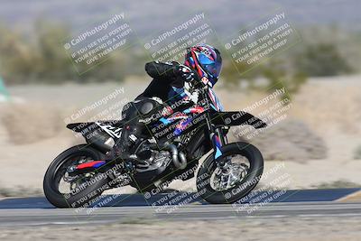 media/Dec-04-2025-Racers Edge (Thu) [[5ebc9f124d]]/3-B Group/2-Session 1 (Turn 4 Entry)/